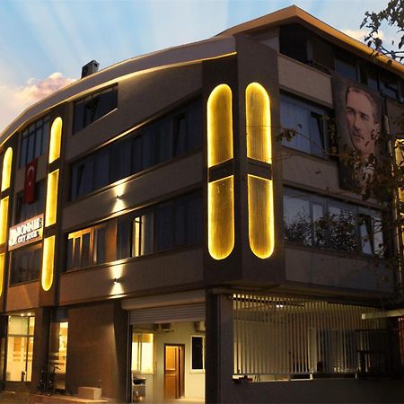 Bonnie City Hotel Antalya Exteriör bild